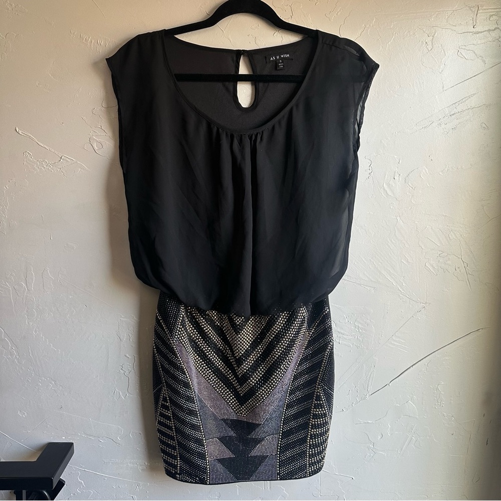 As U Wish Black Geometric Metallic Beaded Miniโ Dress with Blousy Top Size Small